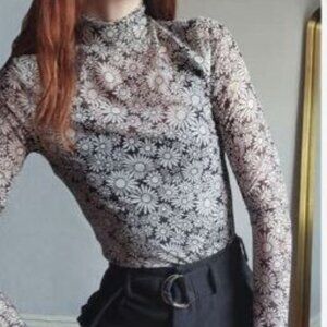 Levi's:  Second Skin Sheer Mesh, Mock Neck, Size M, Black White Daisy Floral
